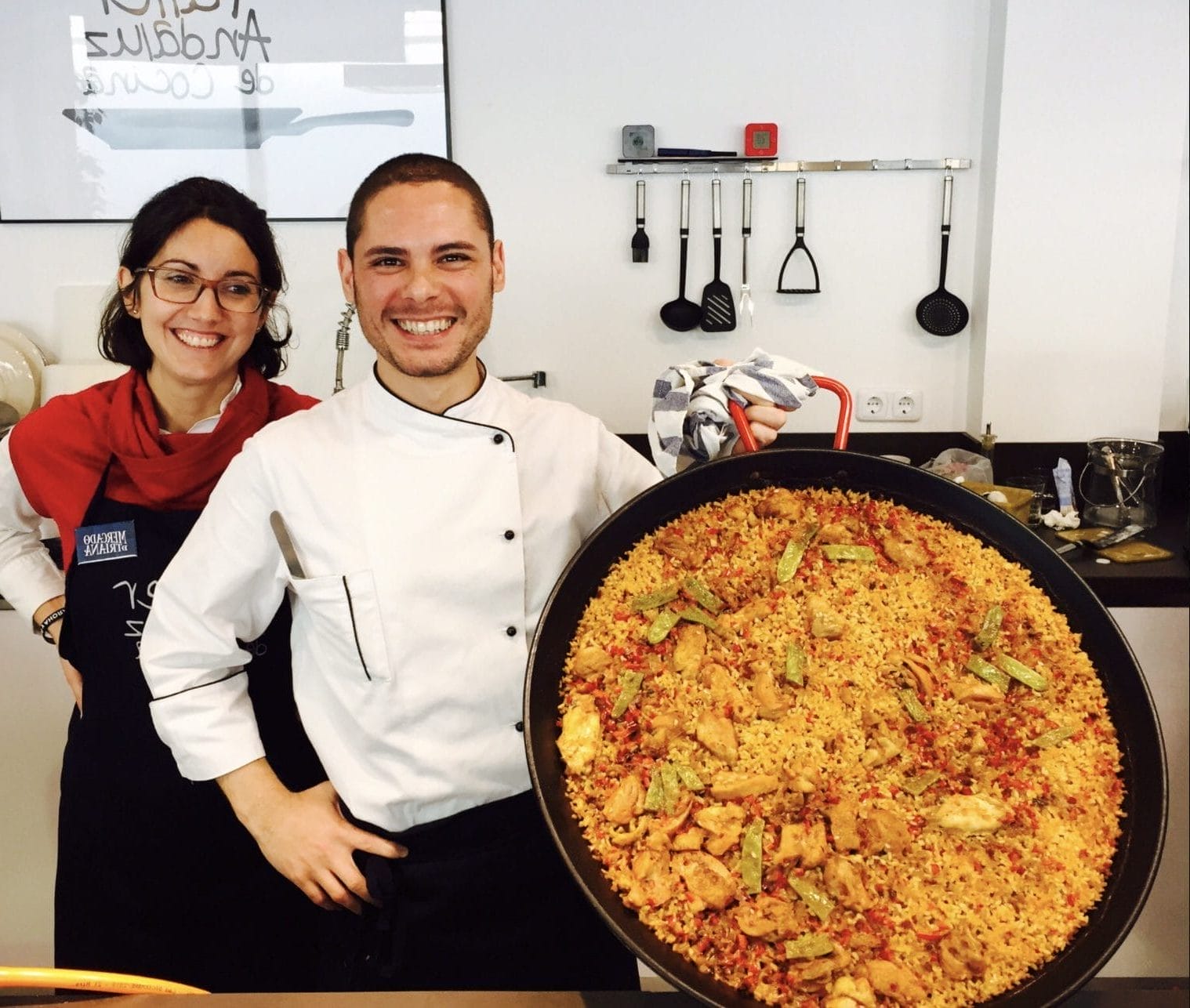 Cooking class paella spain luxury tour magicalspain.com