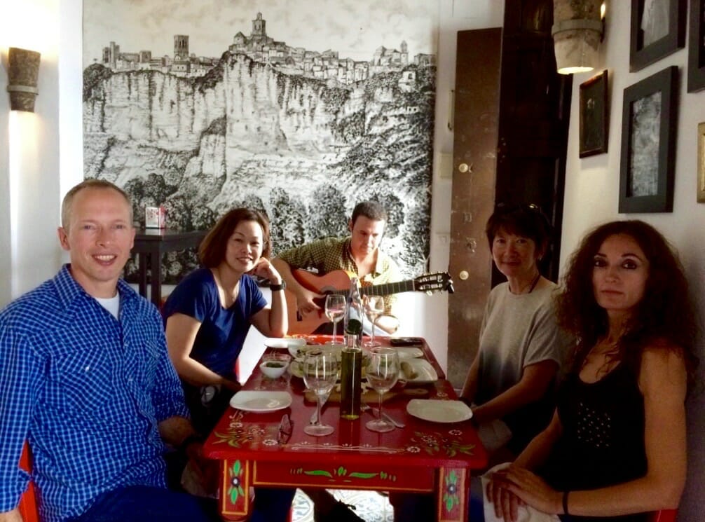 White Village -Tapas and Spanish Guitar Experience with Locals- Private Luxury Tours